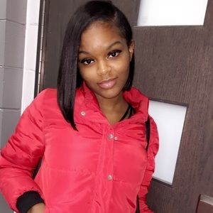 Meet your Posher, Alena